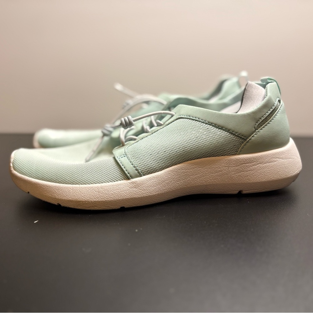 Tropicfeel Monsoon Women’s Slip On Low Top Mint Green Sneaker Shoes Sneakers - Picture 4 of 11